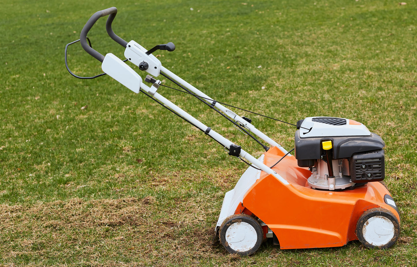 Grass Cutting Machine